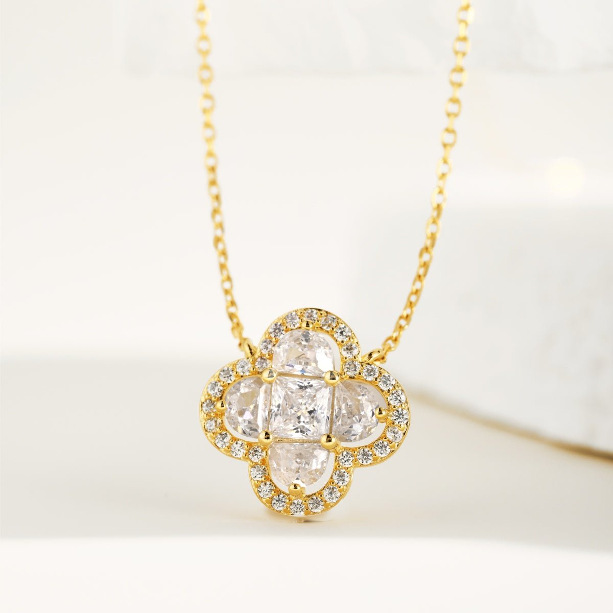 Dalia Necklace