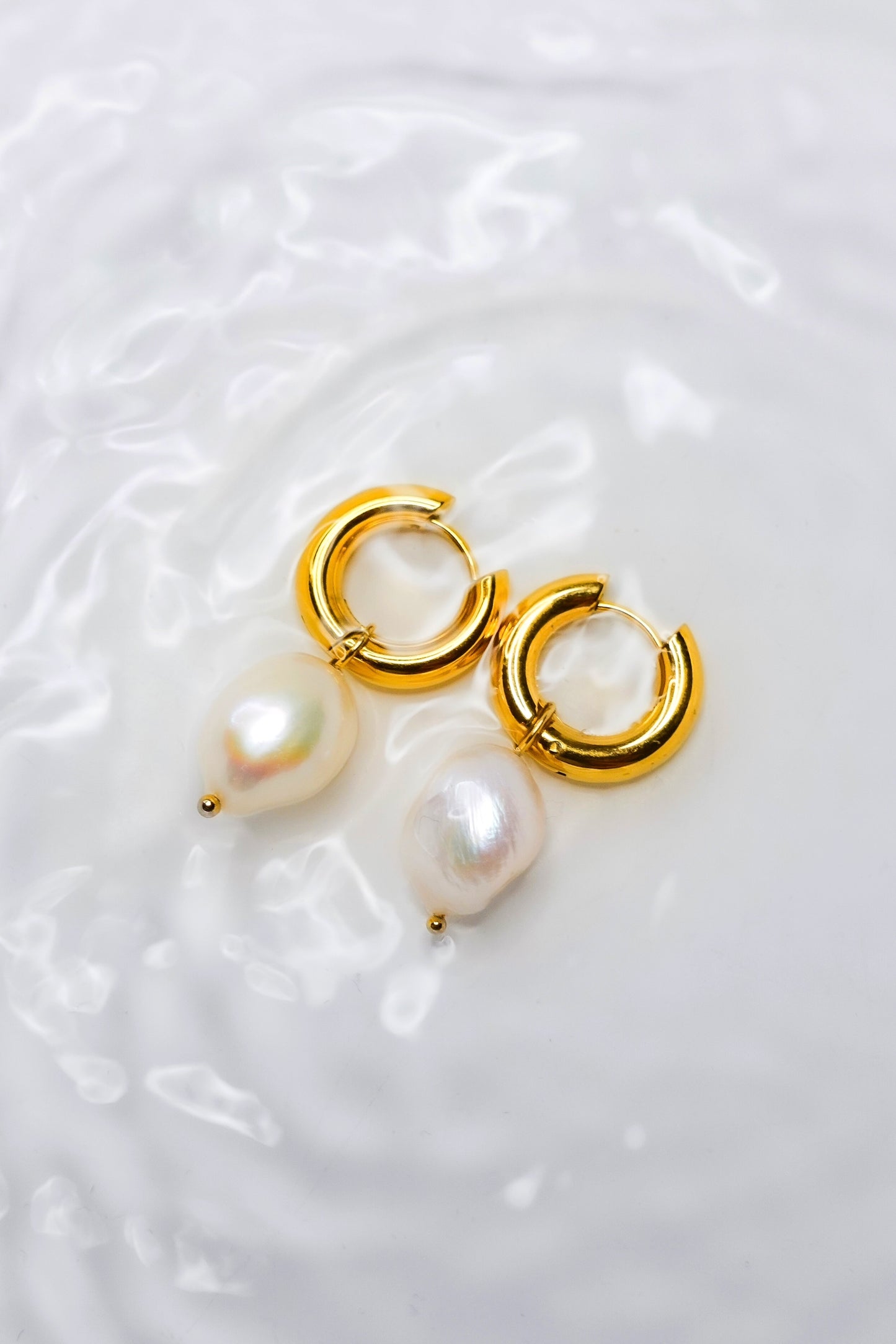 Baroque Pearl Earrings - 18K Gold Plated